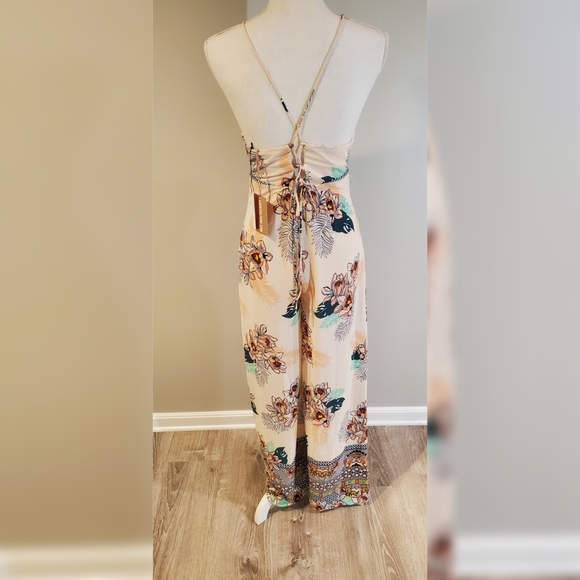 LOVE CULTURE | Peach Tropical Lace Up Jumpsuit - Picture 5 of 10